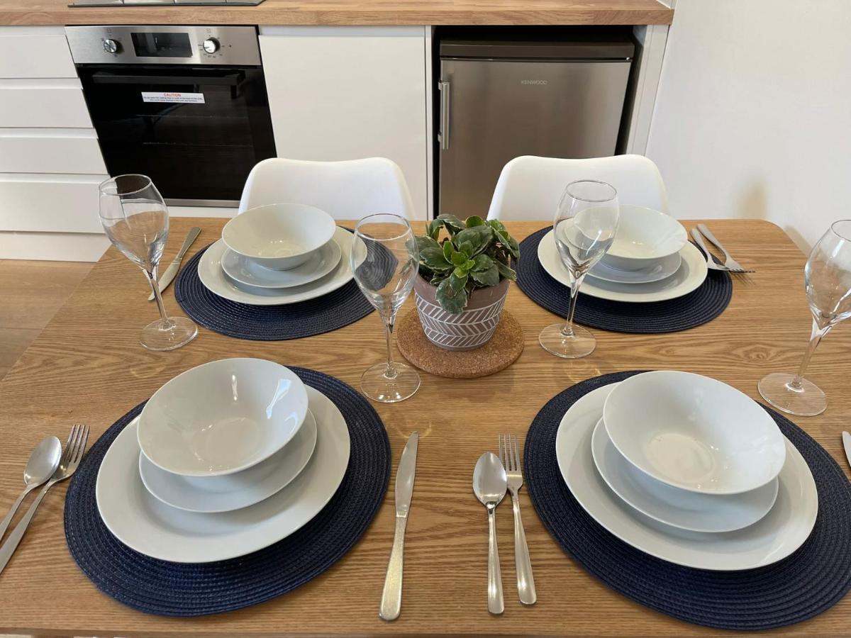 Brand New Montrouge Apartments - Perfect Location!! Portsmouth Exteriér fotografie