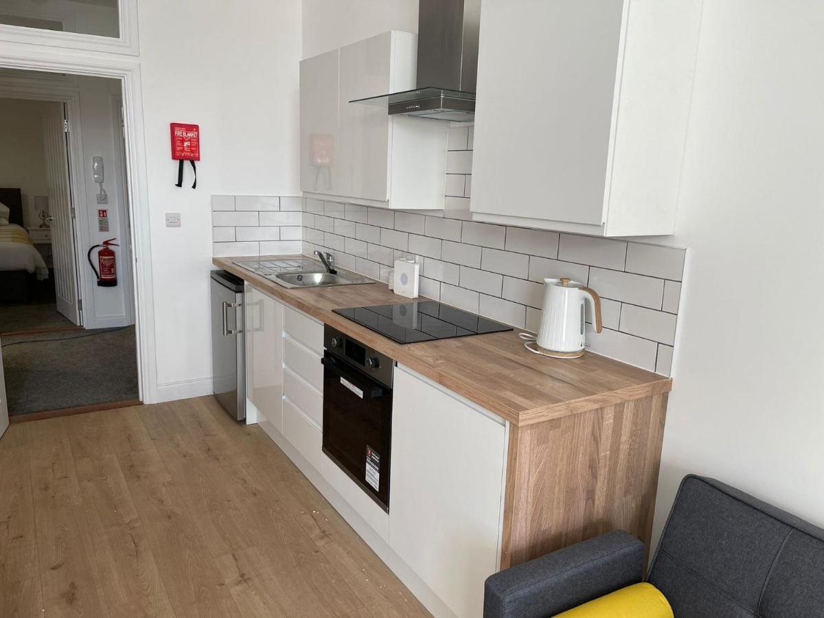 Brand New Montrouge Apartments - Perfect Location!! Portsmouth Exteriér fotografie